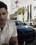 9-1-1_Lone_Star_S01E10_1080p_000171.jpg