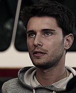 9-1-1_Lone_Star_S01E10_1080p_004665.jpg