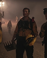 9-1-1_Lone_Star_S02E03_1080p_RRA_003113.jpg