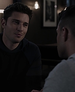 9-1-1_Lone_Star_S02E04_1080p_RRA_005149.jpg