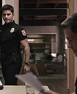 9-1-1_Lone_Star_S02E06_1080p_RRA_002154.jpg