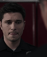 9-1-1_Lone_Star_S02E06_1080p_RRA_005560.jpg
