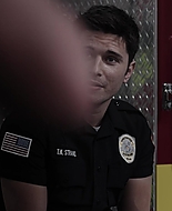 9-1-1_Lone_Star_S02E06_1080p_RRA_005602.jpg