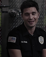 9-1-1_Lone_Star_S02E06_1080p_RRA_005645.jpg