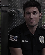 9-1-1_Lone_Star_S02E06_1080p_RRA_005647.jpg