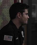 9-1-1_Lone_Star_S02E06_1080p_RRA_005667.jpg