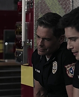 9-1-1_Lone_Star_S02E06_1080p_RRA_005681.jpg