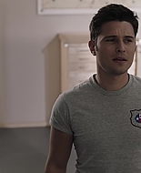9-1-1_Lone_Star_S02E07_1080p_RRA_001964.jpg