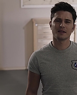9-1-1_Lone_Star_S02E07_1080p_RRA_001965.jpg