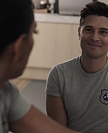 9-1-1_Lone_Star_S02E07_1080p_RRA_001981.jpg